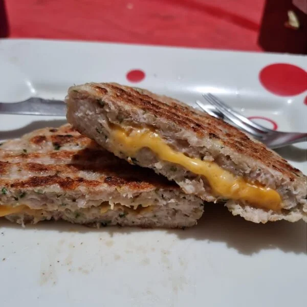 Hamburguesas de pollo rellenas con cheddar 2 kg
